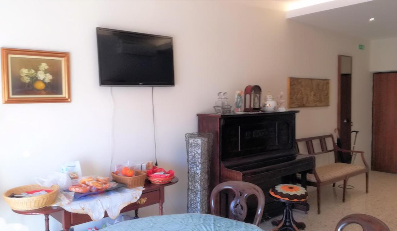 나폴리 Le Rondini B&B 외부 사진